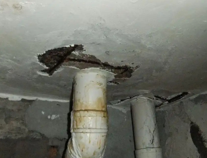 荔波卫生间漏水维修公司浅析荔波卫生间渗水维修的方法