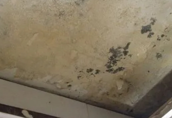 荔波阳台漏水维修公司分享下荔波卫生间渗水维修需要注意哪些问题。